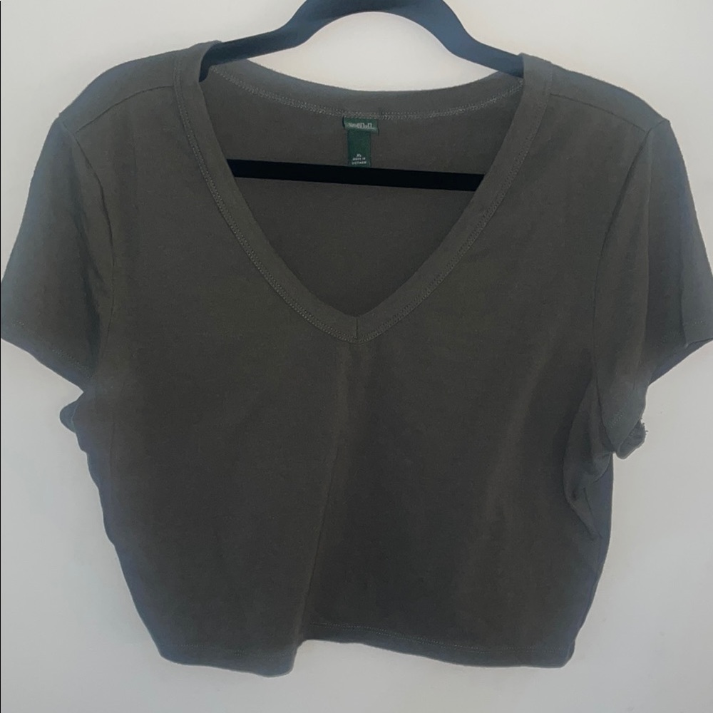 Army Green Cropped Tee